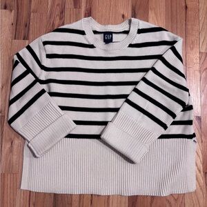 GAP Women’s Striped Sweater